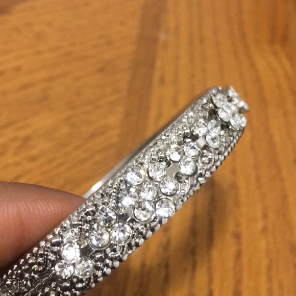 Divine Bangle Set - Picture 2 of 4